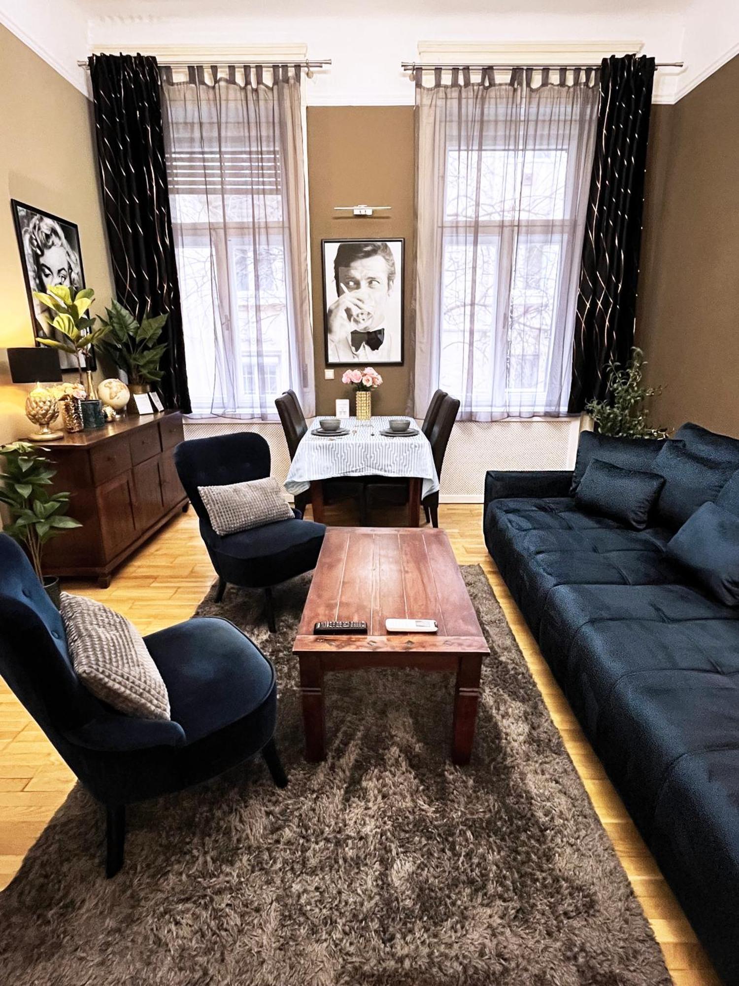 Apartment M13 Rustic Stylish With King Bed & Friendly Host *